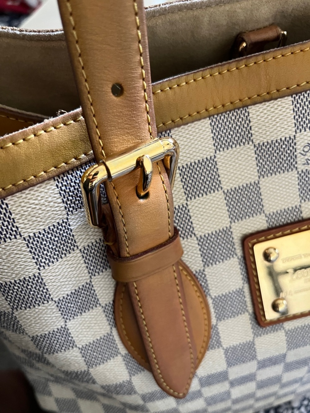 Damier Azur Hamptead MM leather Tote with Tan Leather Trims - Picture 4 of 15